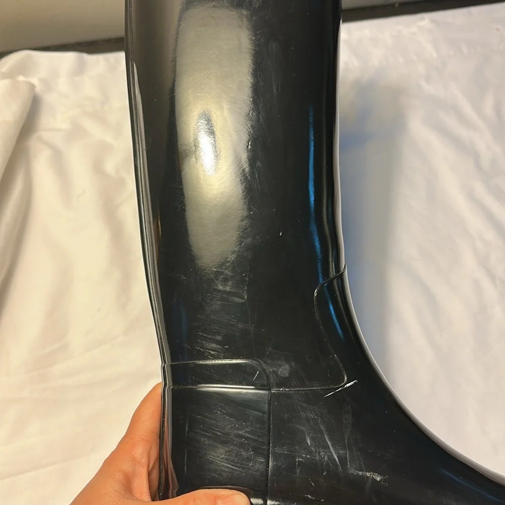Hunter Black Tall Rain Boots - Picture 12 of 17